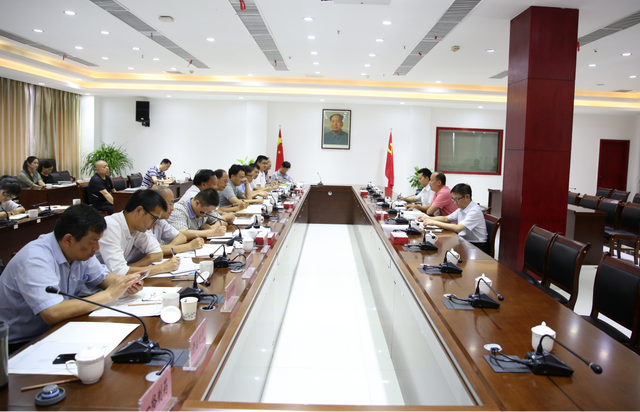 湘潭經(jīng)開區(qū)轉型升級工作獲省政研室調研組肯定