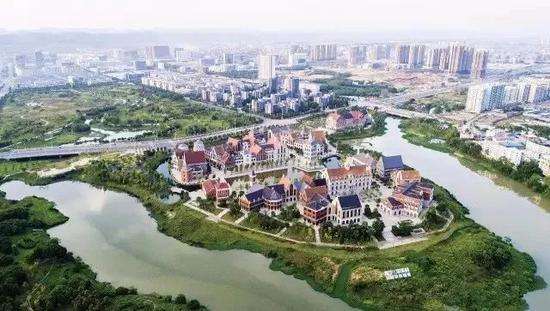 賀州市高新區(qū)：創(chuàng)新驅動助推產(chǎn)業(yè)高質量發(fā)展