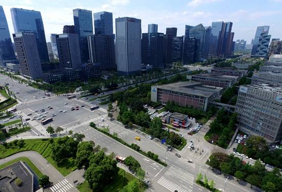 成都高新區(qū)變革30年：融入全球 建設(shè)內(nèi)陸開(kāi)放高地